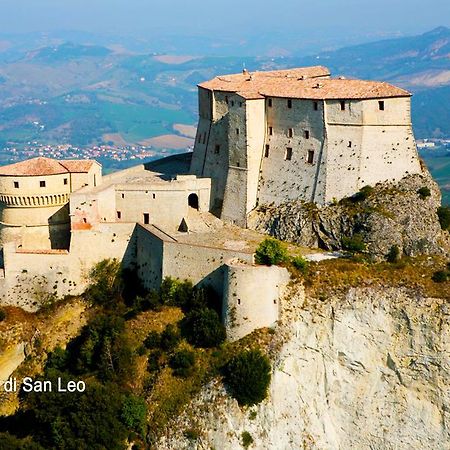 Camera Con Vista Fossombrone Εξωτερικό φωτογραφία